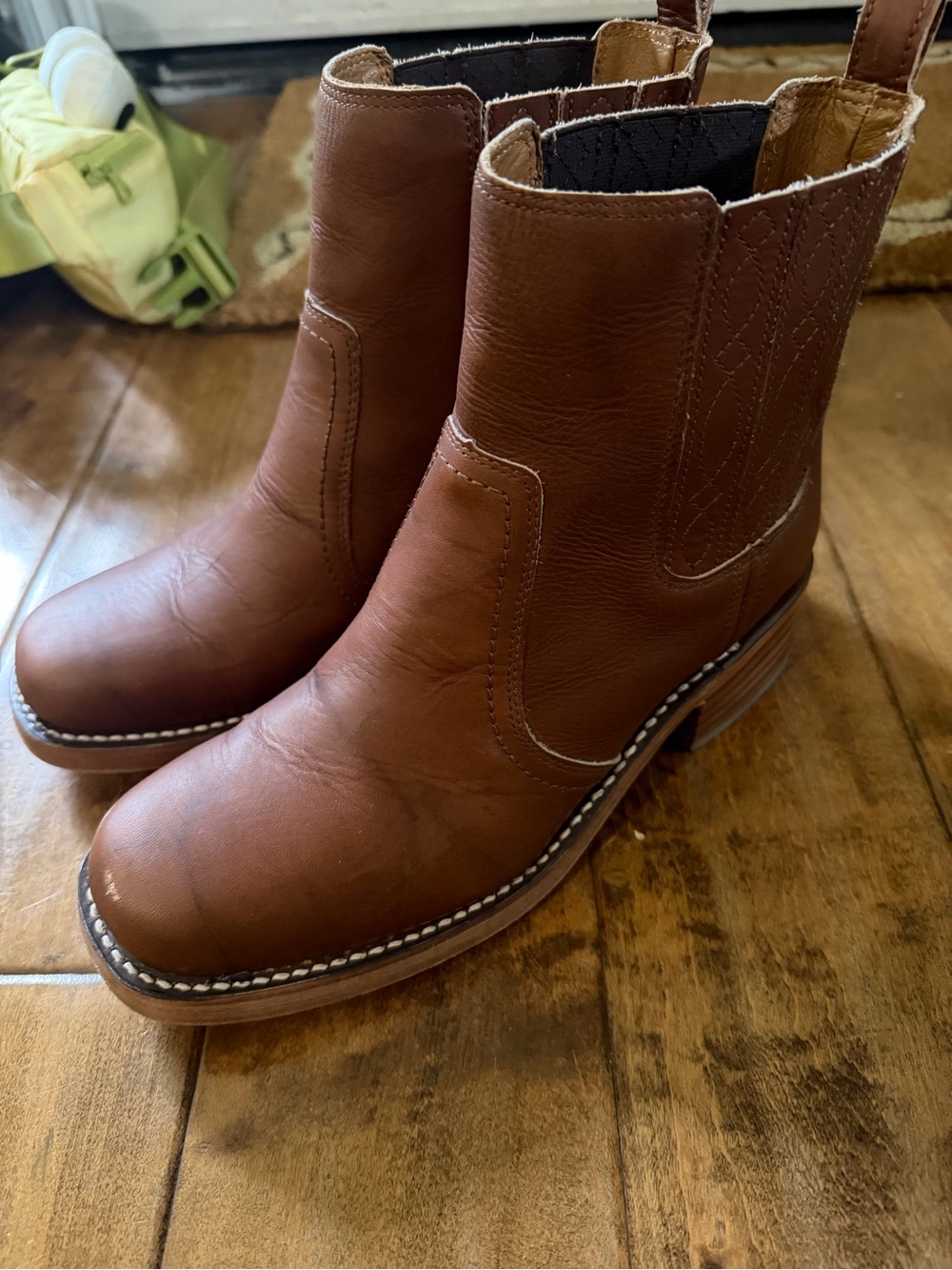 Frye campus Chelsea saddle brown leather boots
